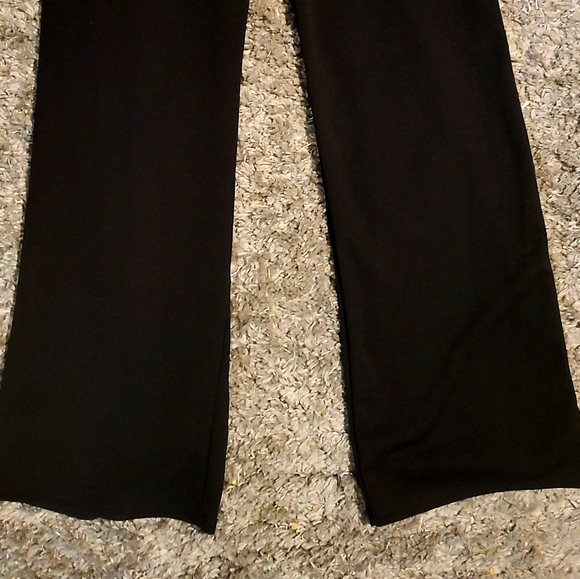 Rue 21 Romper - Picture 2 of 9